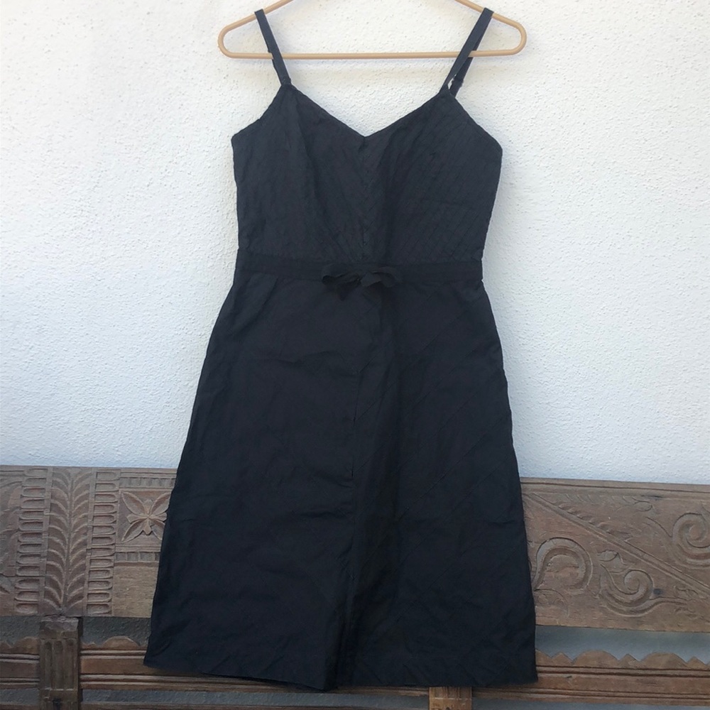 GAP black chevron stitching dress